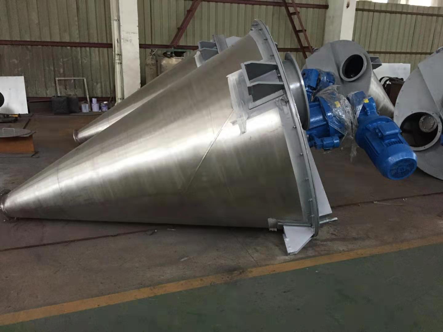 8月2日DSH-1型錐形螺桿螺旋混合機(jī)制造完成，待發(fā)貨！